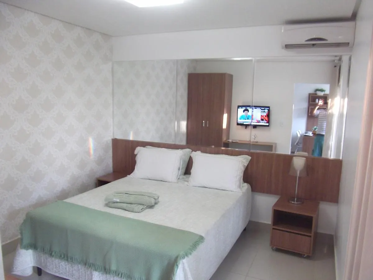 Apartamento No Encontro Das Aguas Caldas Novas 0*,
